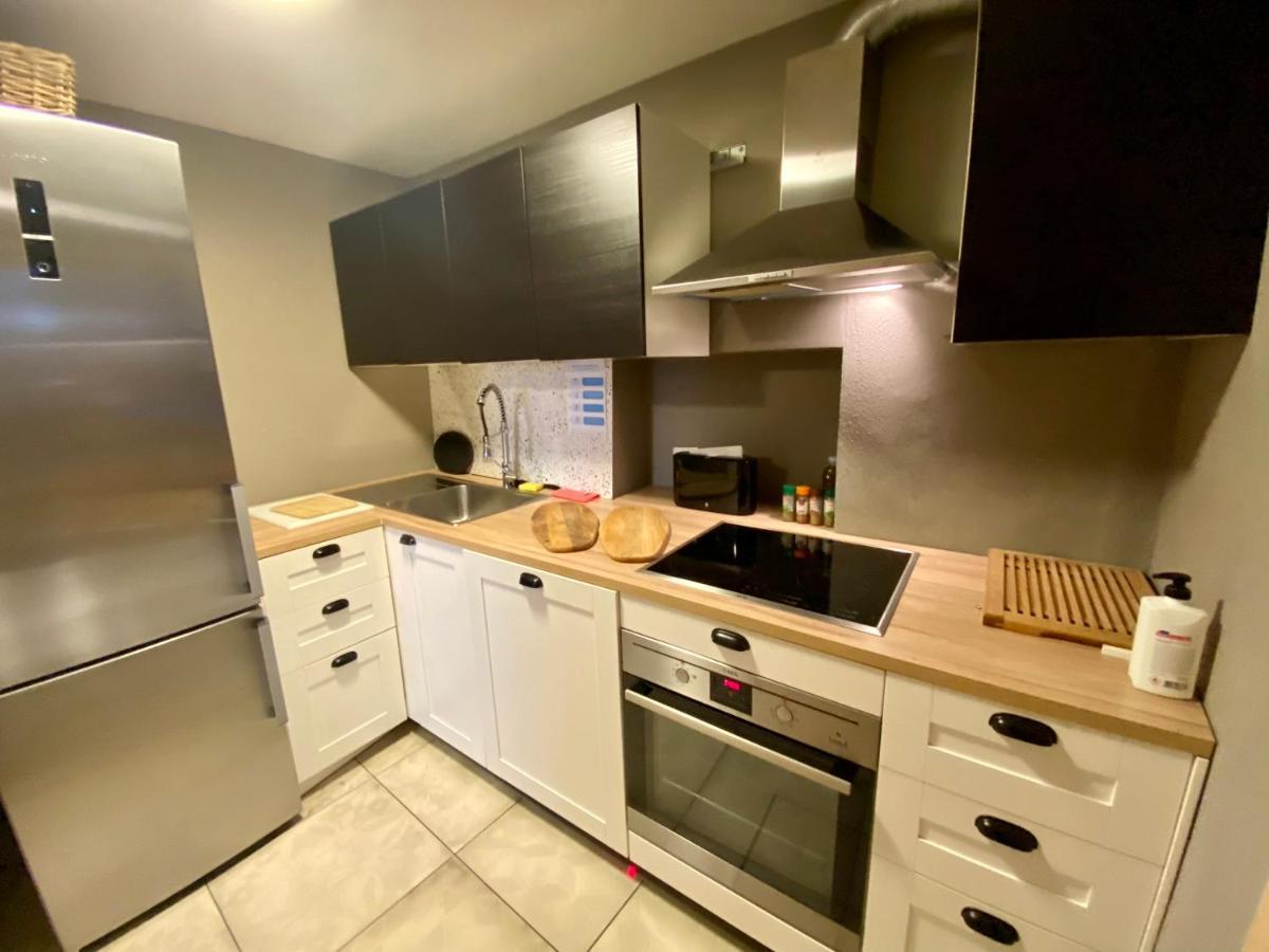 Vila Robida Rooms & Spa Črni Kal Екстериор снимка