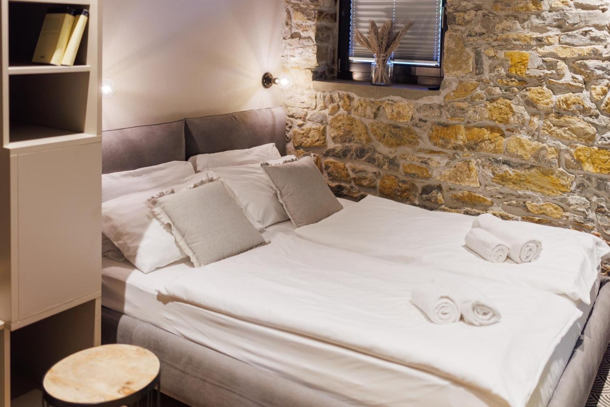 Vila Robida Rooms & Spa Črni Kal Стая снимка