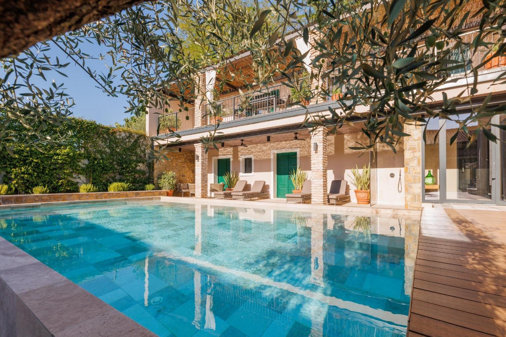 Vila Robida Rooms & Spa Črni Kal Екстериор снимка